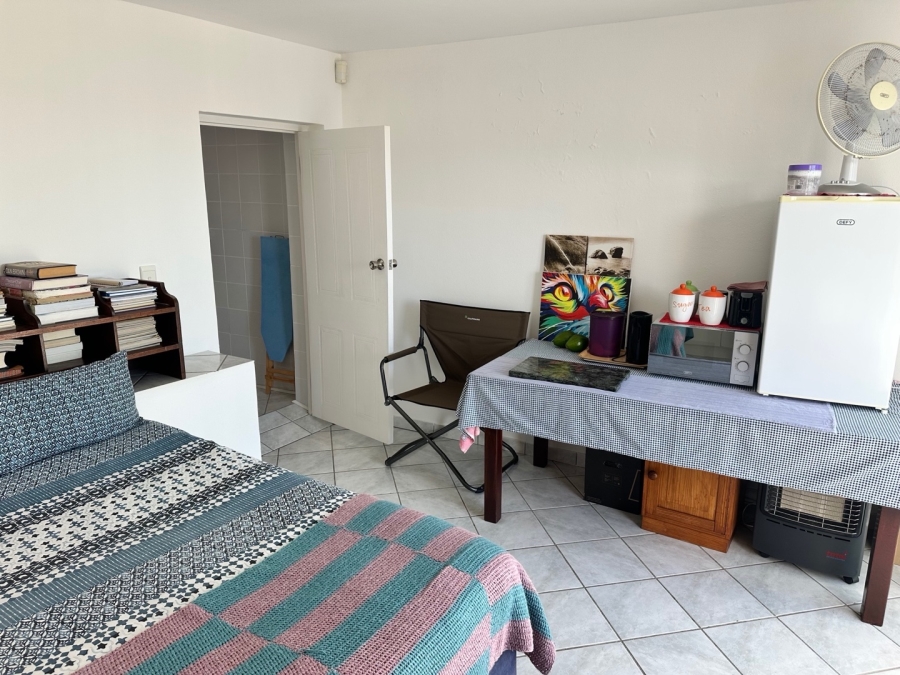 5 Bedroom Property for Sale in Dana Bay Western Cape